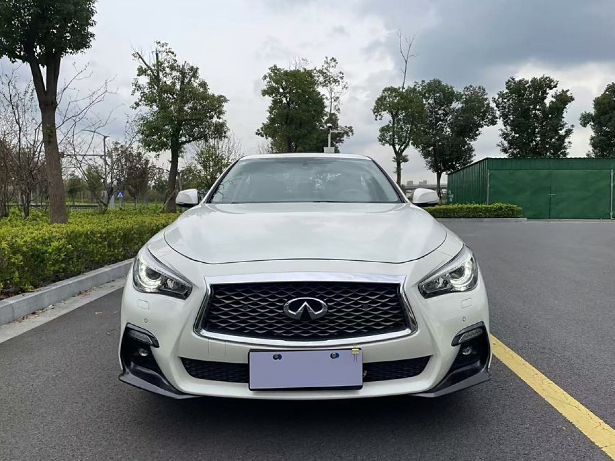 英菲尼迪 Q50L  2020款 2.0T 30周年限量版圖片