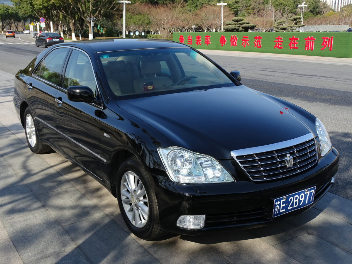 豐田 皇冠  2005款 3.0L Royal E圖片