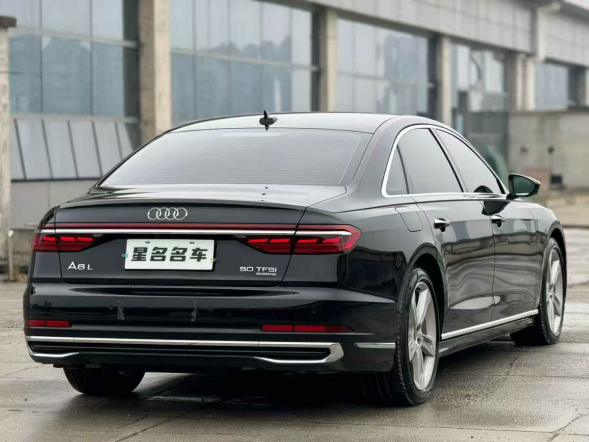 奧迪 奧迪A8  2023款 A8L 60 TFSI quattro圖片