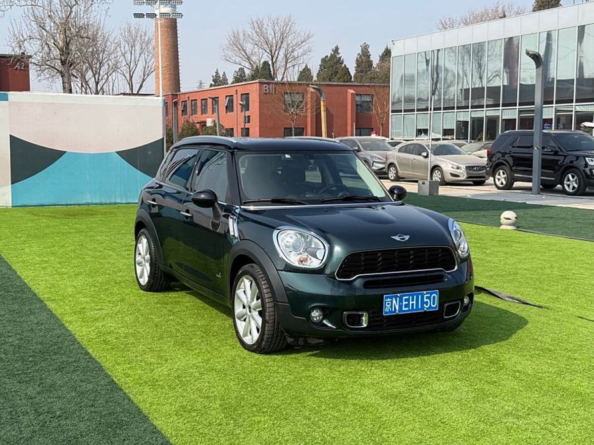 MINI COUNTRYMAN  2013款 1.6T COOPER S ALL4 滑雪版圖片