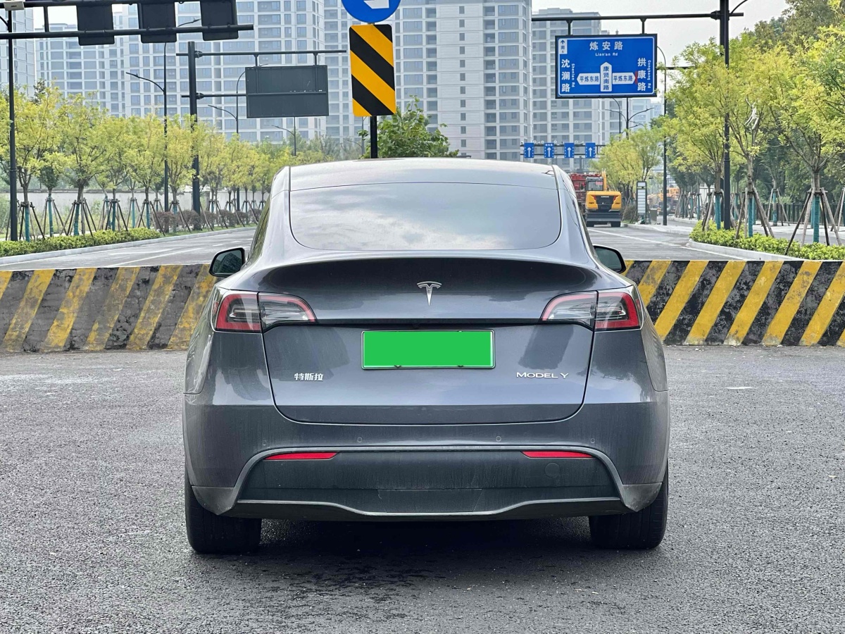 2021年9月特斯拉 Model Y  2021款 改款 標準續(xù)航后驅升級版