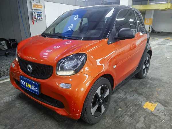 smart fortwo  2018款 1.0L 52千瓦硬顶激情版