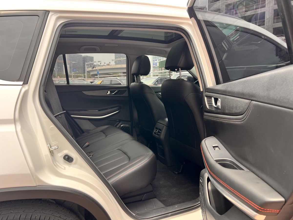 長(zhǎng)安 CS75  2022款 藍(lán)鯨版 1.5T DCT尊貴型圖片
