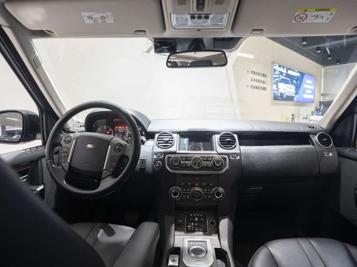 路虎 發(fā)現(xiàn)  2015款 3.0 SDV6 HSE 柴油版圖片