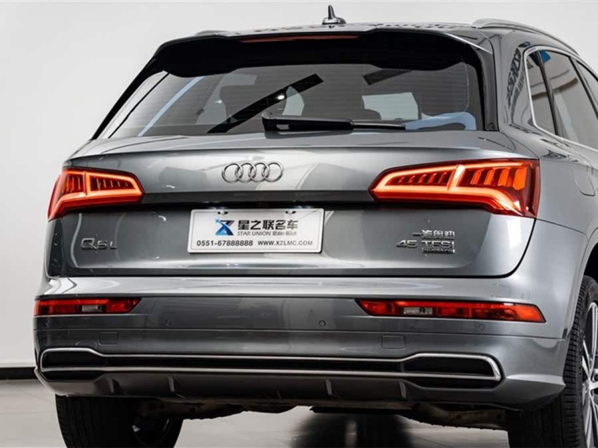 奧迪 奧迪Q5L  2018款  45 TFSI 尊享運(yùn)動型 國VI圖片