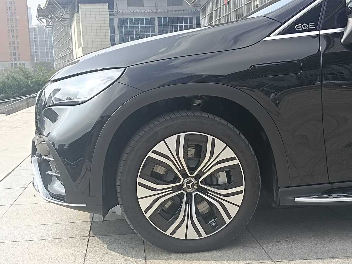 奔馳 奔馳EQE SUV  2024款 350 4MATIC 豪華版圖片