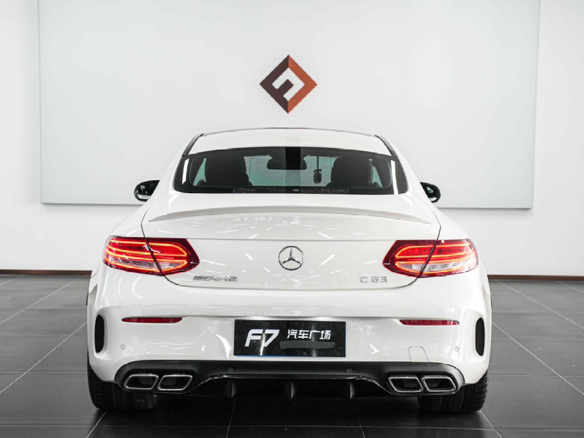 奔馳 奔馳C級(jí)AMG  2016款 AMG C 63 Coupe圖片