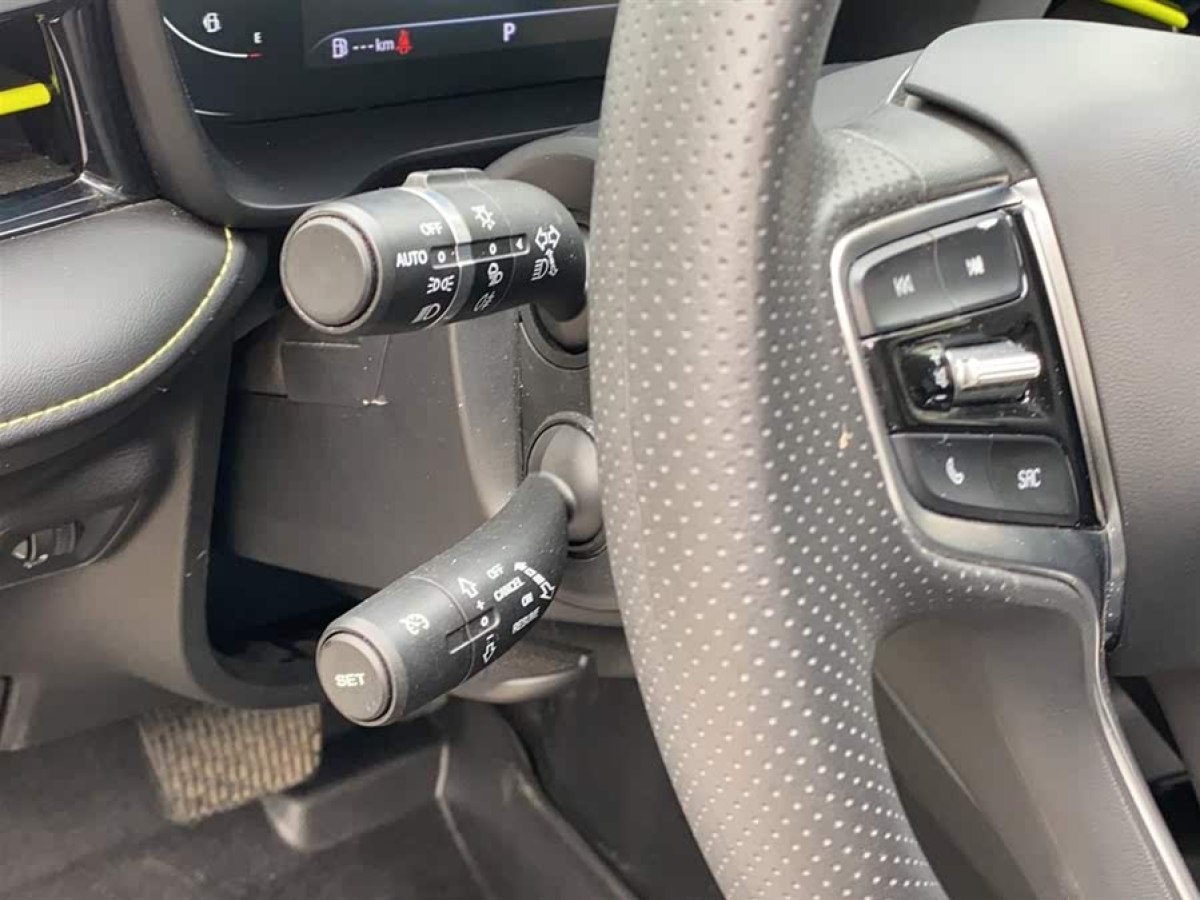 榮威 i5  2021款 改款 1.5L CVT鉆石版圖片
