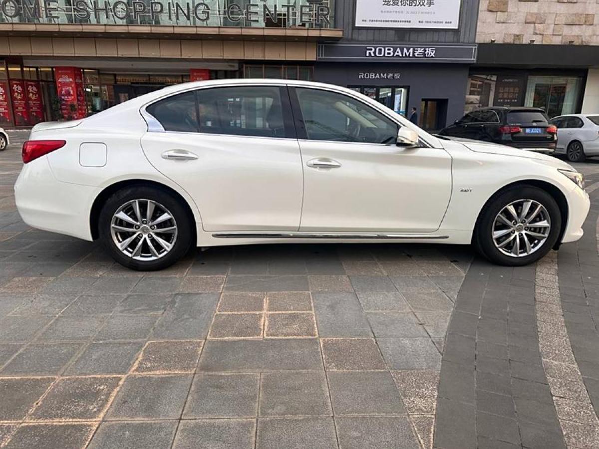 英菲尼迪 Q50L  2016款 2.0T 悅享版圖片