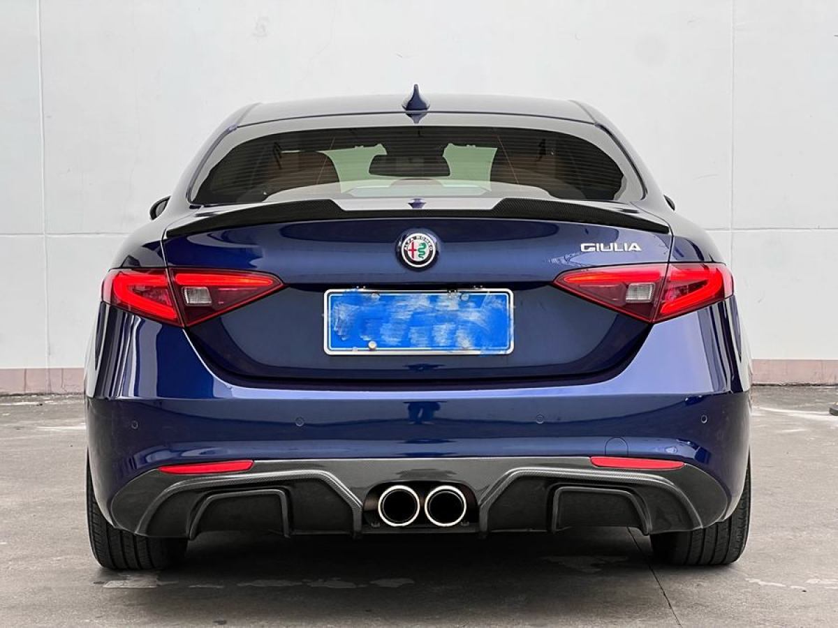 阿爾法·羅密歐 Giulia  2017款 2.0T 200HP 精英版圖片