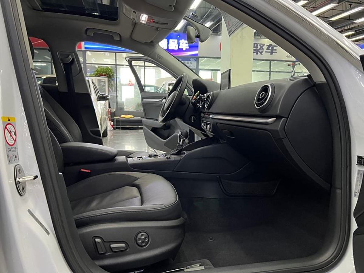 奧迪 奧迪A3  2014款 Sportback 35 TFSI 自動(dòng)舒適型圖片