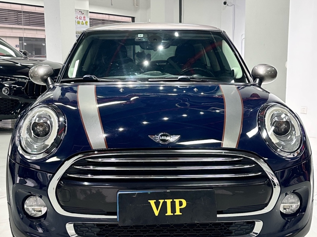 MINI MINI  2018款 1.5T COOPER 色彩紀(jì)念版圖片