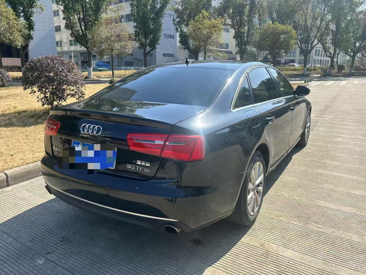 奧迪 奧迪A6L  2012款 A6L 2.8FSI 35FSI Quattro豪華型圖片