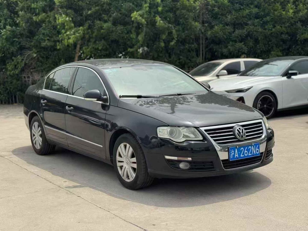 大眾 邁騰  2011款 1.4TSI DSG標(biāo)準(zhǔn)型圖片