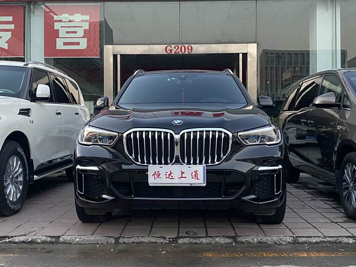 寶馬 寶馬X5  2023款 xDrive 40Li M運動曜夜套裝圖片