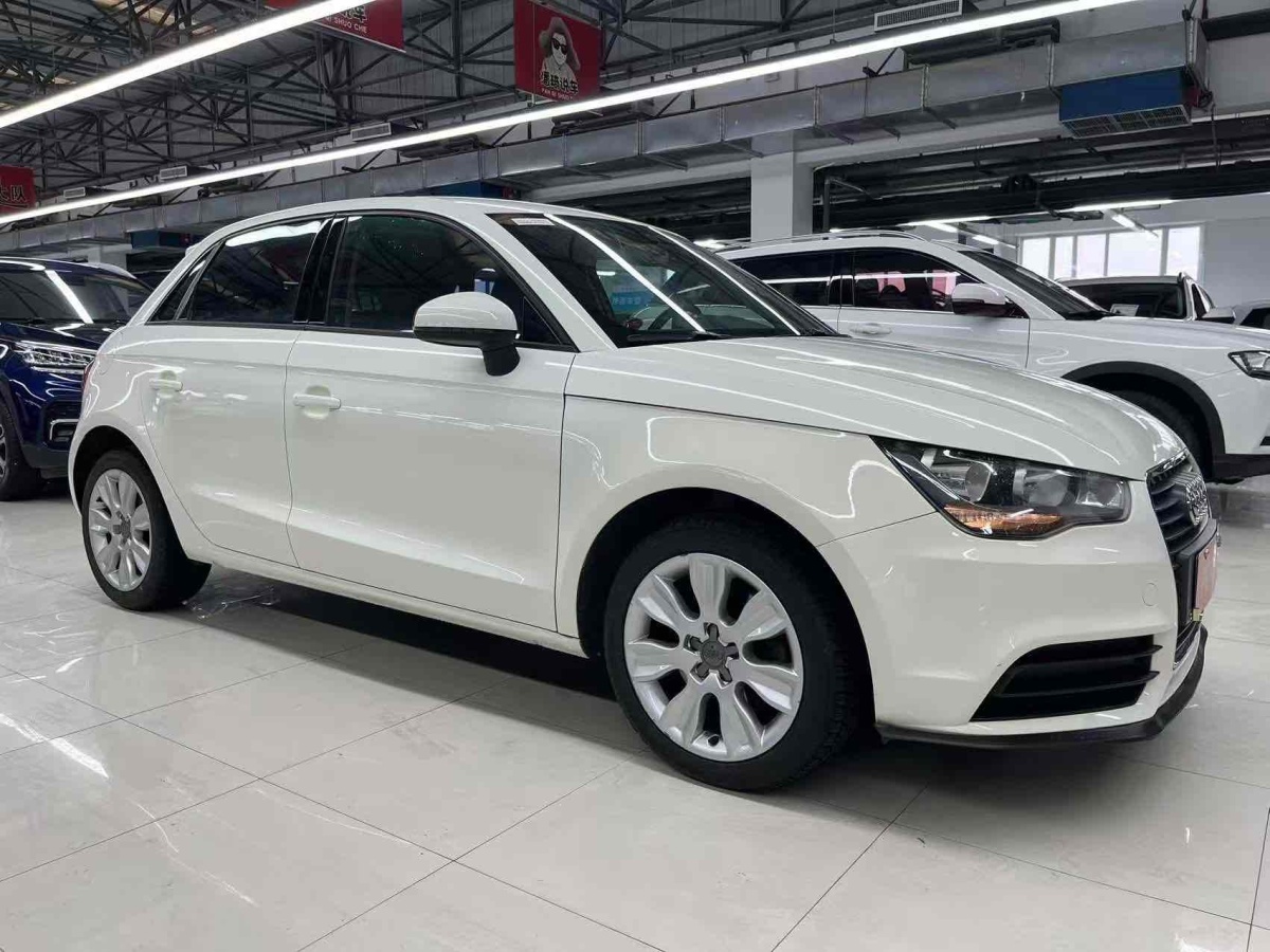 奧迪 奧迪A1  2013款 30 TFSI Sportback Urban圖片