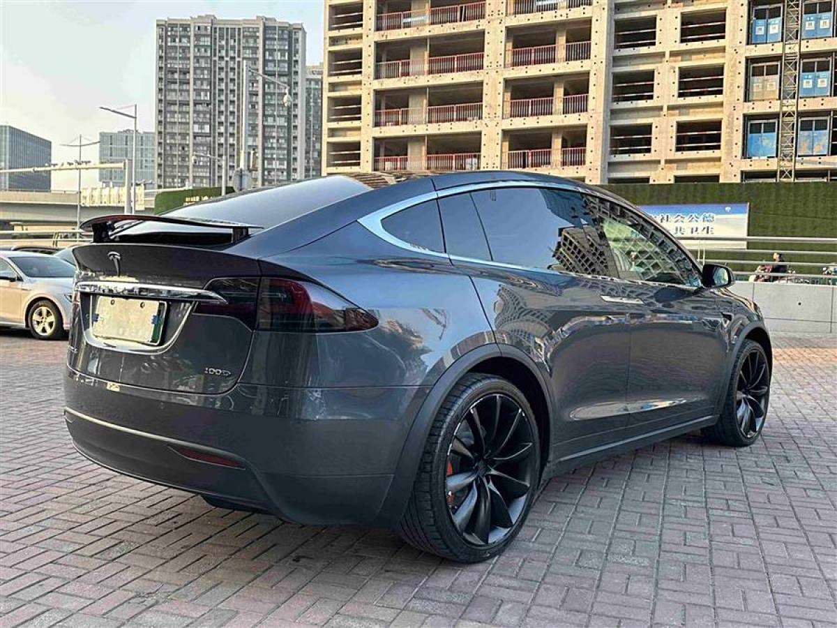 特斯拉 Model X  2017款 Model X 100D 長續(xù)航版圖片