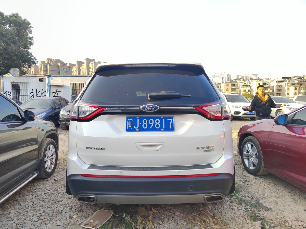 福特 銳界  2015款 2.0T GTDi 兩驅(qū)精銳型圖片