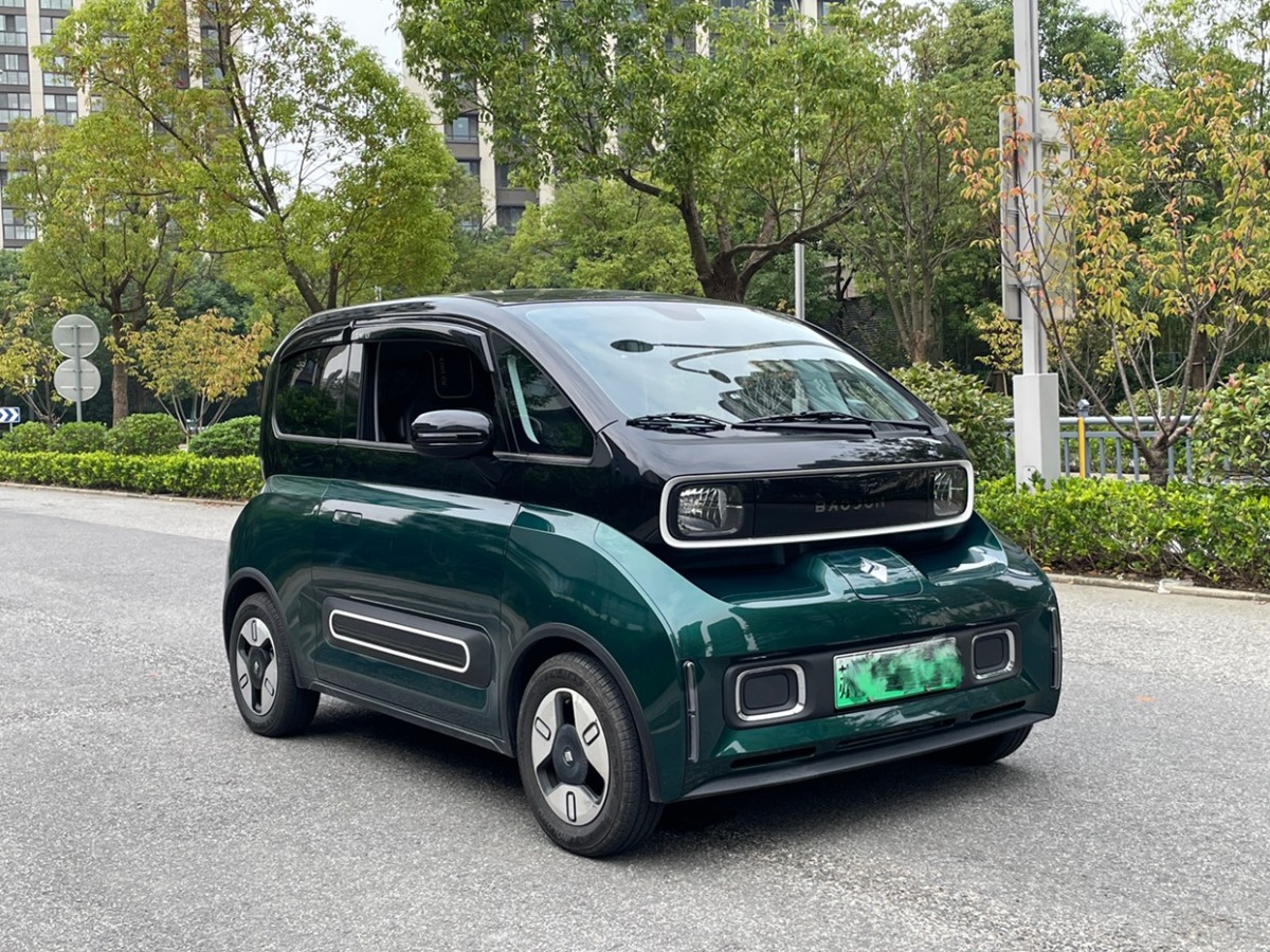 2024年7月寶駿 寶駿KiWi EV  2022款 設(shè)計(jì)師輕享版 三元鋰