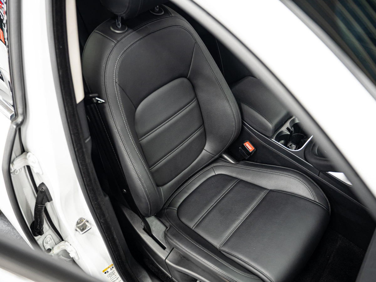 2019年5月捷豹 E-PACE  2018款 P250 S 國(guó)VI