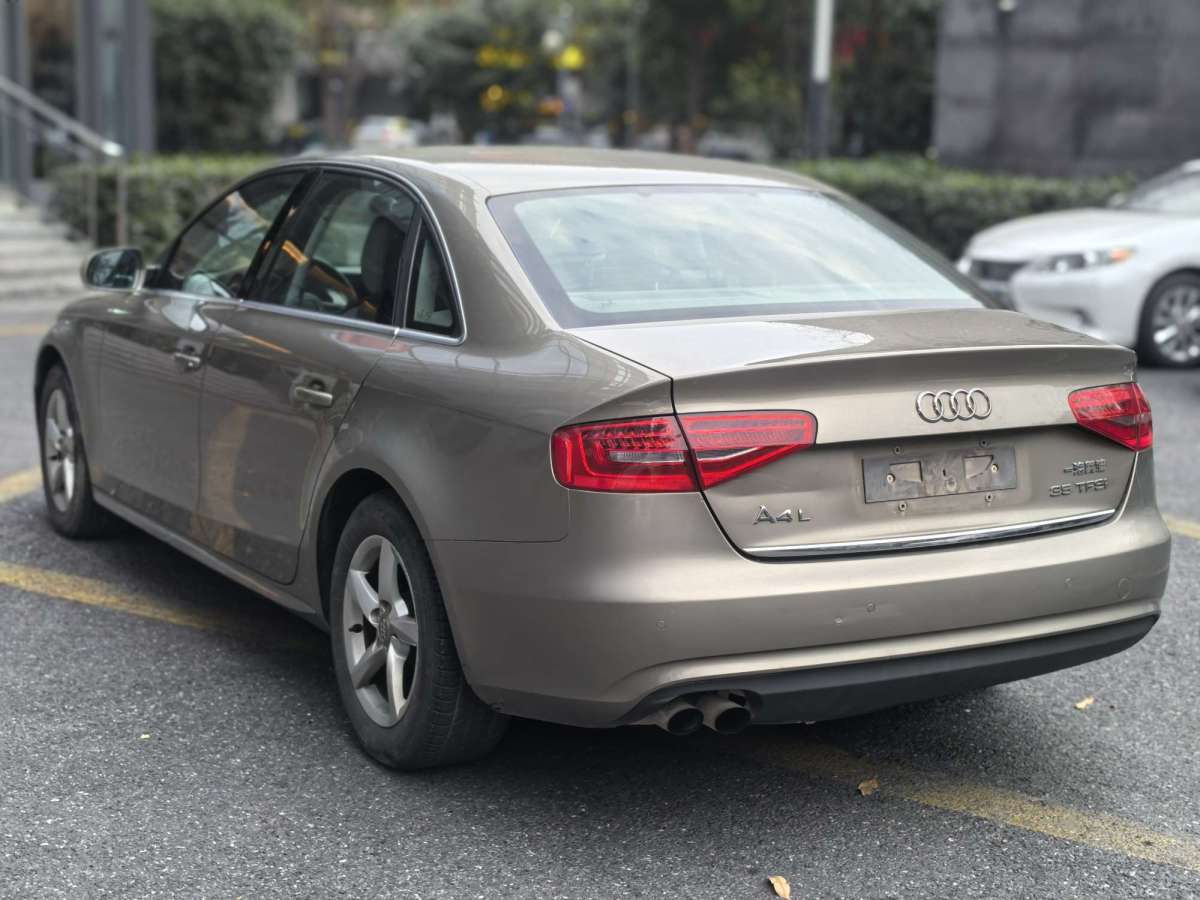 奧迪 奧迪A4L  2013款 35 TFSI 自動(dòng)舒適型圖片