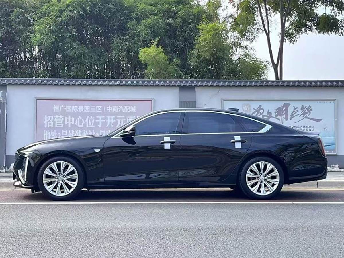 凱迪拉克 CT6  2023款 28T 尊貴型圖片