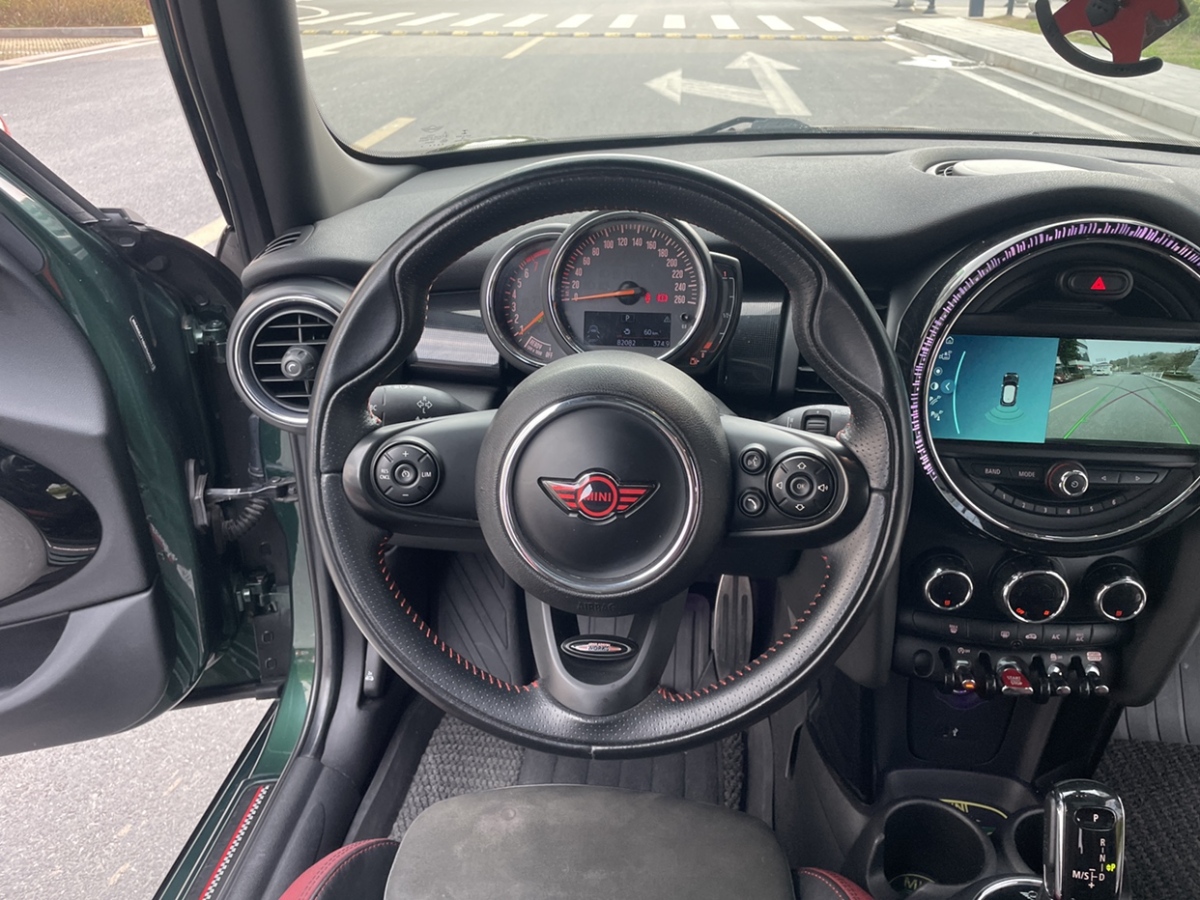 2019年5月MINI MINI  2018款 1.5T COOPER 賽車(chē)手 五門(mén)版