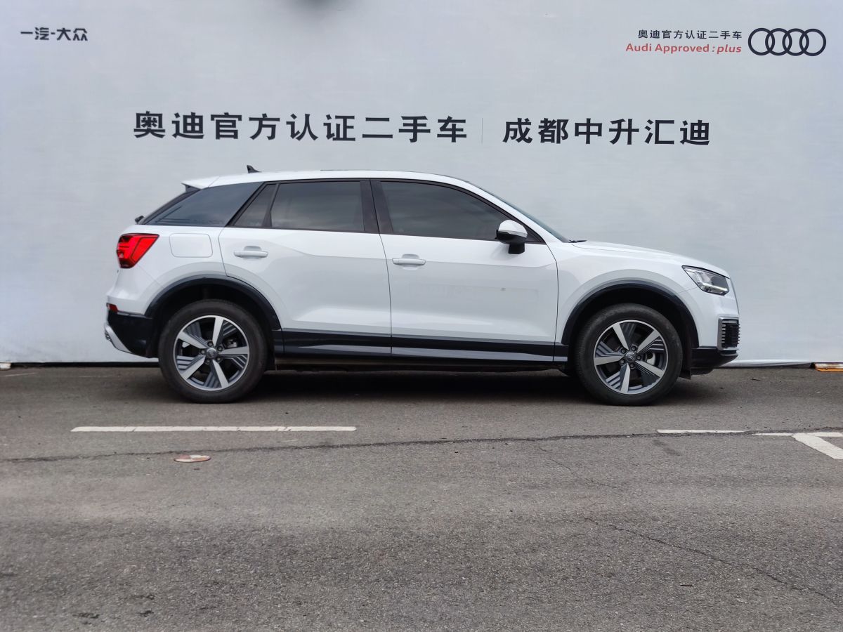 奧迪 Q2L e-tron  2019款 e-tron 純電智享型圖片