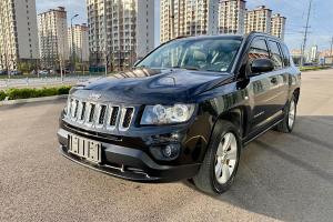 指南者 Jeep 2.0L 两驱运动版