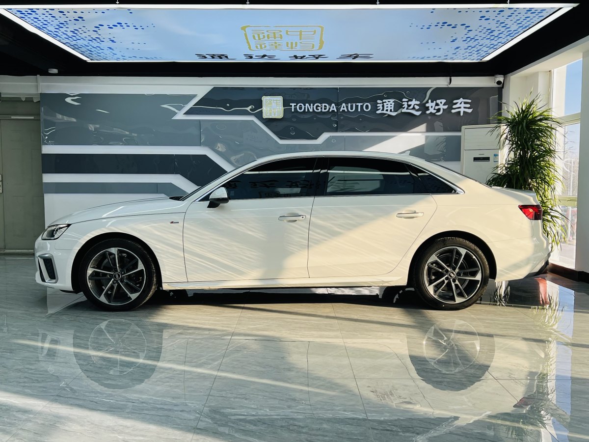 奧迪 奧迪A4L  2020款 40 TFSI 時尚動感型圖片