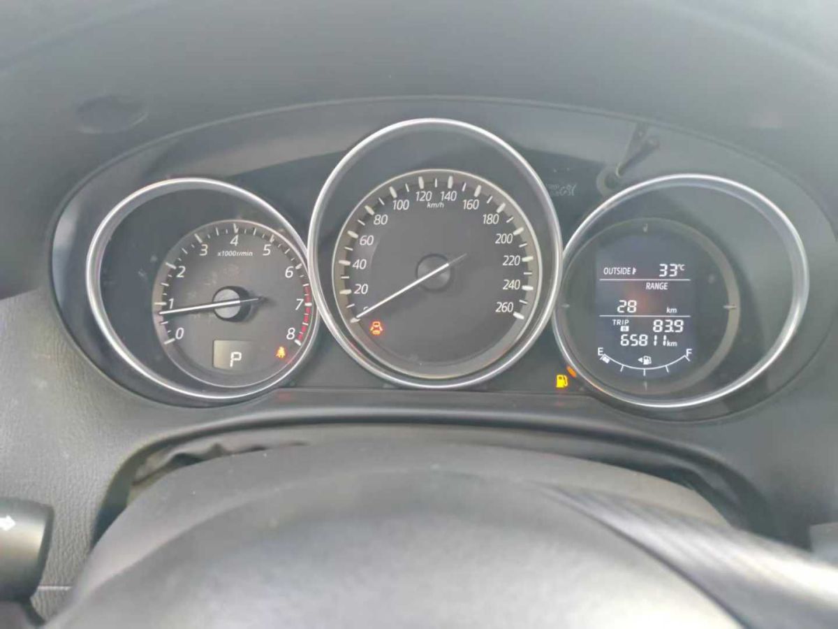 馬自達 CX-4  2016款 2.0L 自動兩驅(qū)藍天品位版圖片