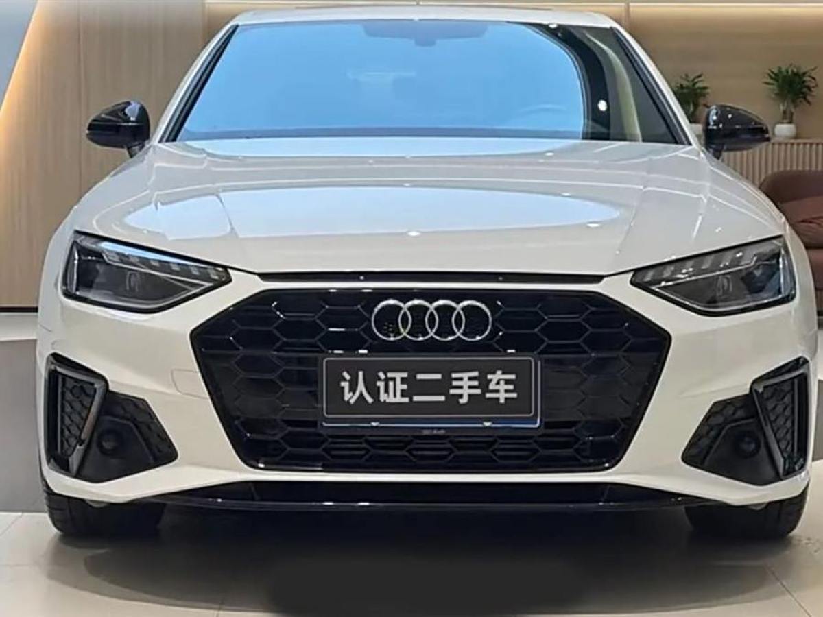 奧迪 奧迪A4L  2022款 40 TFSI 時(shí)尚動(dòng)感型圖片