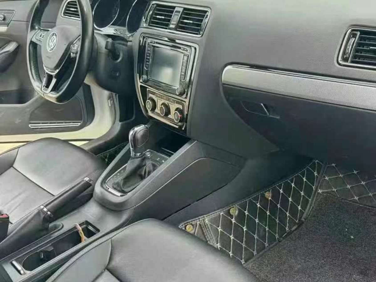 大眾 速騰  2018款 180TSI DSG臻享版圖片