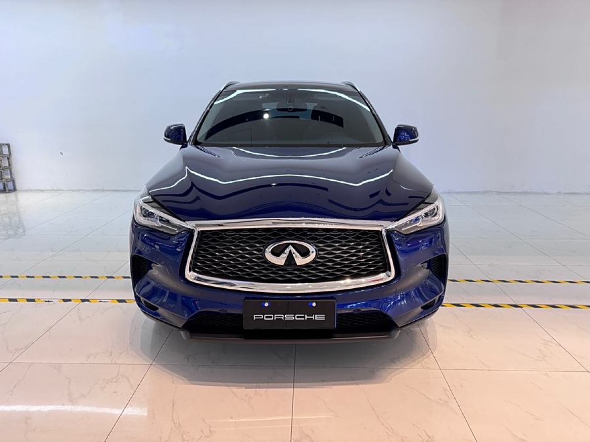 英菲尼迪 QX50  2022款 2.0T 四驅(qū)菁英版圖片