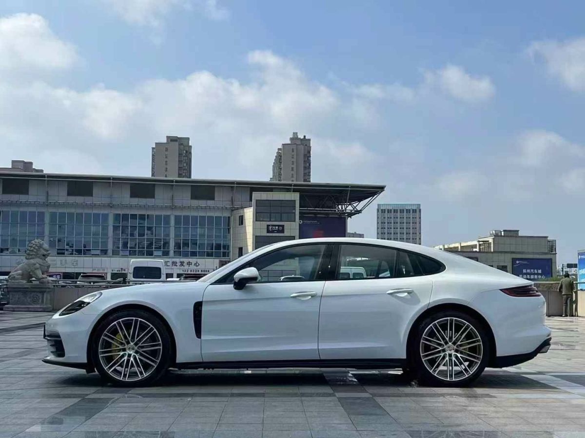 保時(shí)捷 Panamera  2017款 Turbo S E-Hybrid 行政加長版 4.0T圖片