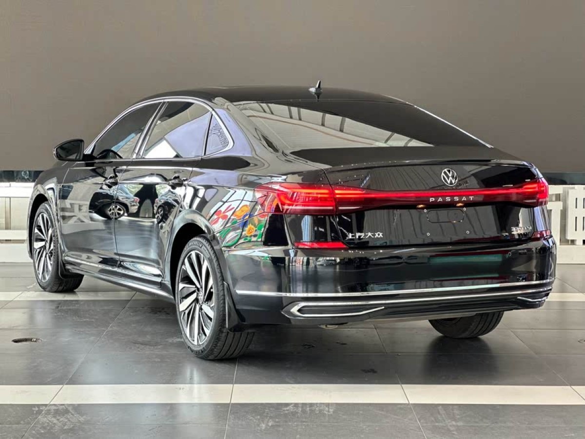 大眾 帕薩特  2022款 330TSI 星空豪華版圖片