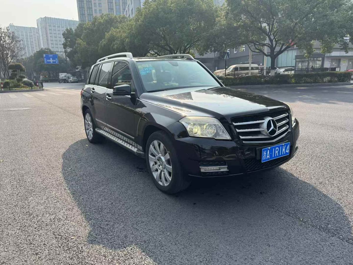 奔馳 奔馳GLK級(jí)  2010款 GLK 300 4MATIC 時(shí)尚型圖片