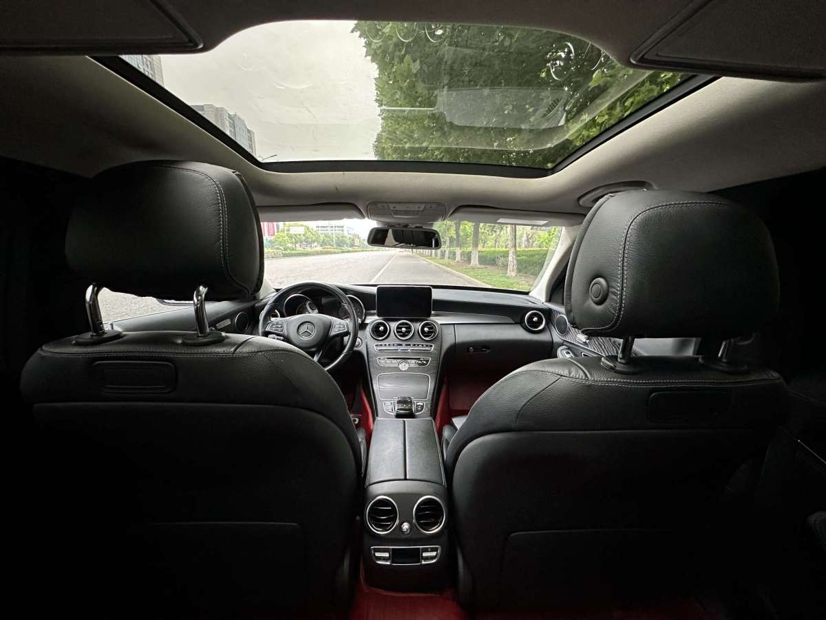 奔驰 奔驰C级  2015款 C 300 L 运动型图片