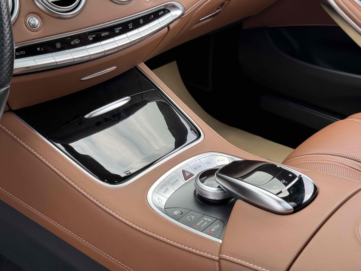 奔驰 奔驰S级AMG  2015款 AMG S 63 4MATIC Coupe图片