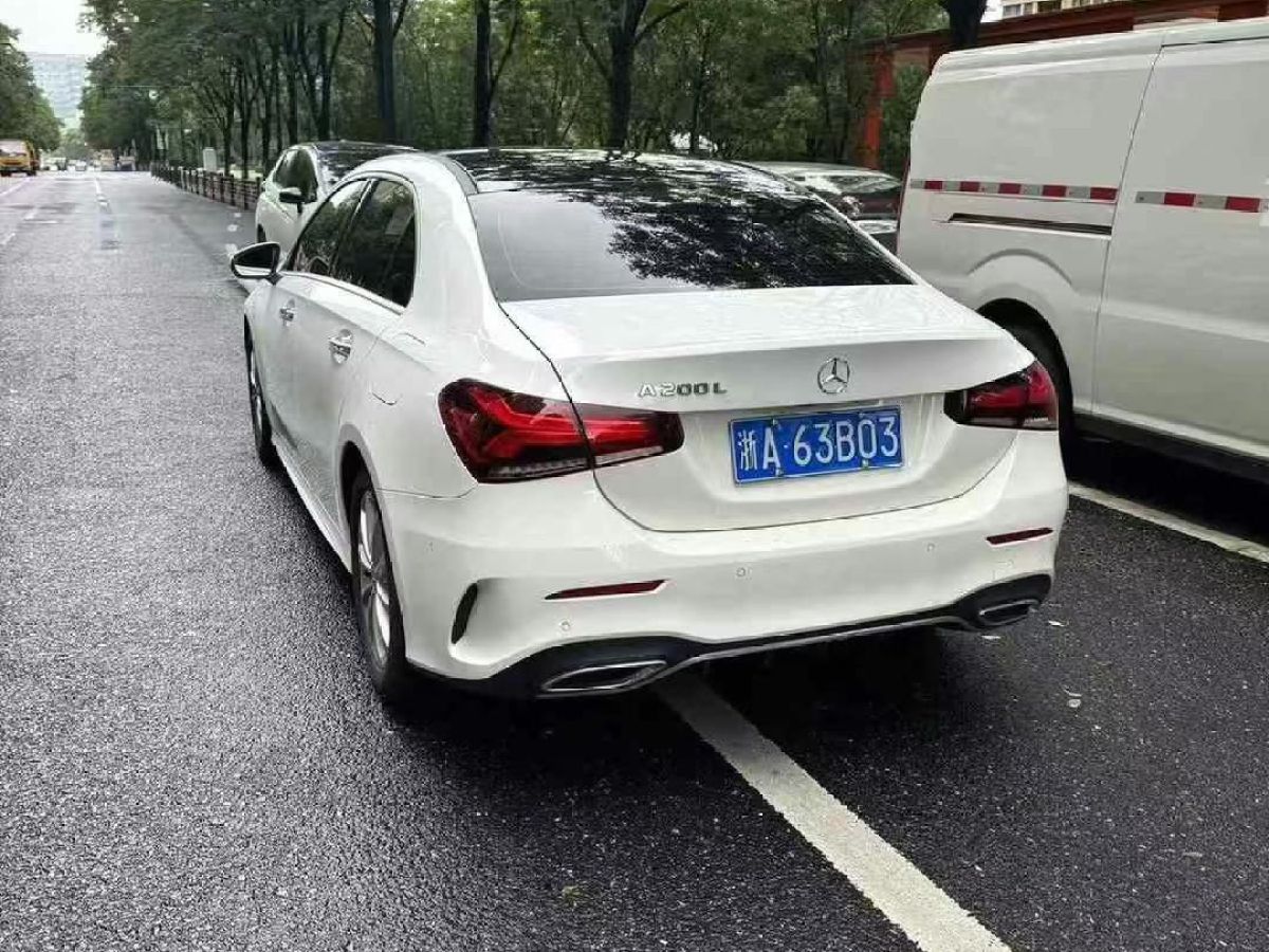 奔馳 奔馳A級  2020款 A 180圖片