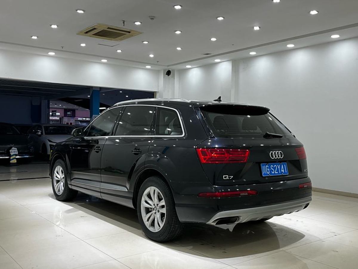 奧迪 奧迪Q7  2019款 55 TFSI 技術(shù)型圖片