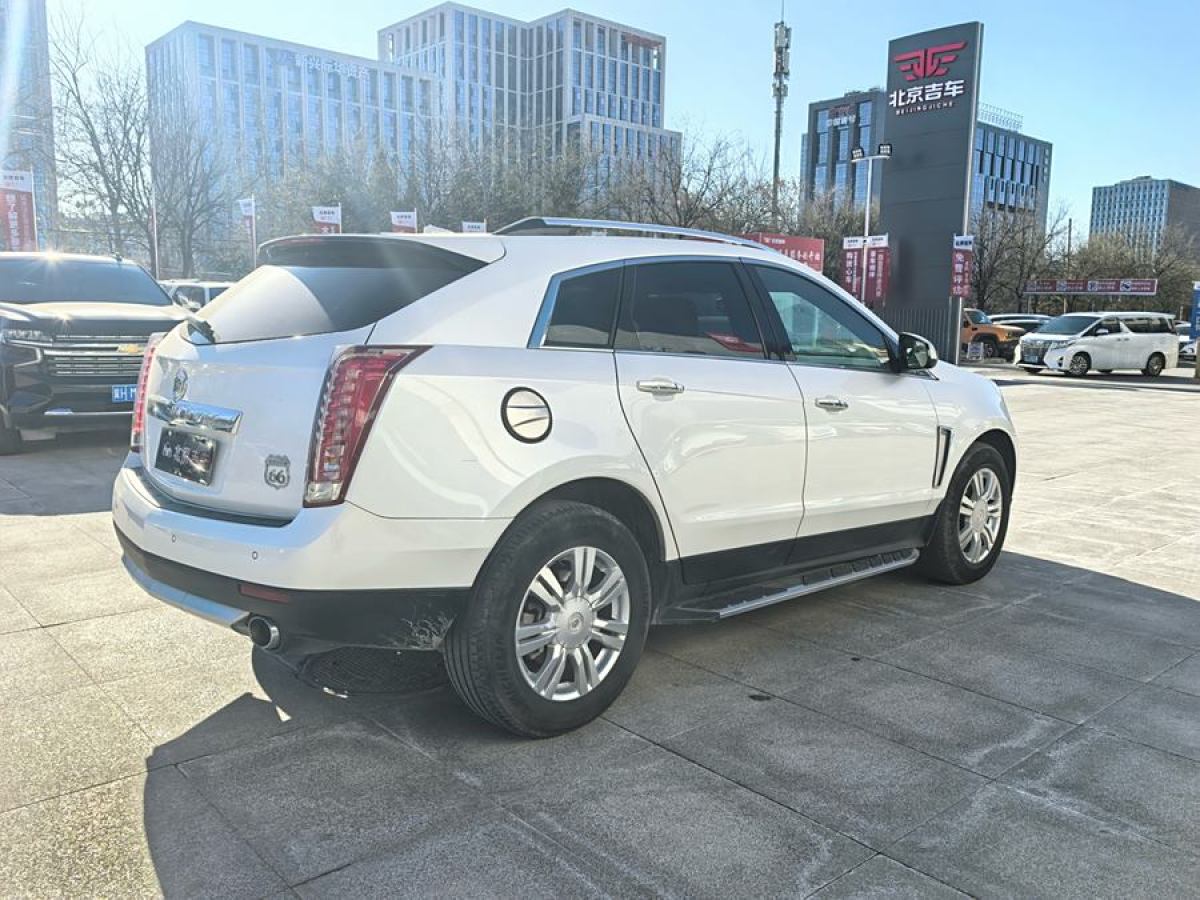 凱迪拉克 SRX  2014款 3.0L 精英型圖片