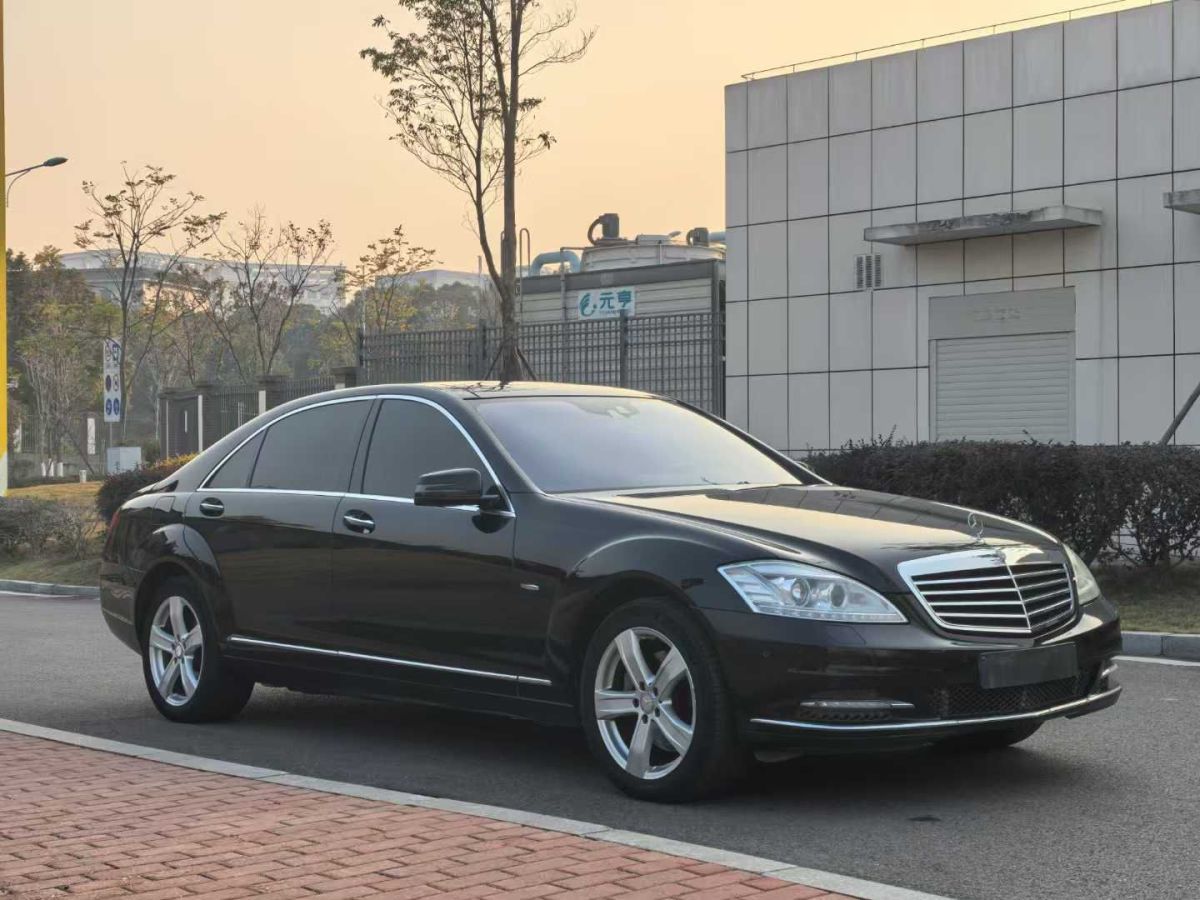 奔馳 奔馳S級(jí)  2012款 S 500 L 4MATIC Grand Edition圖片