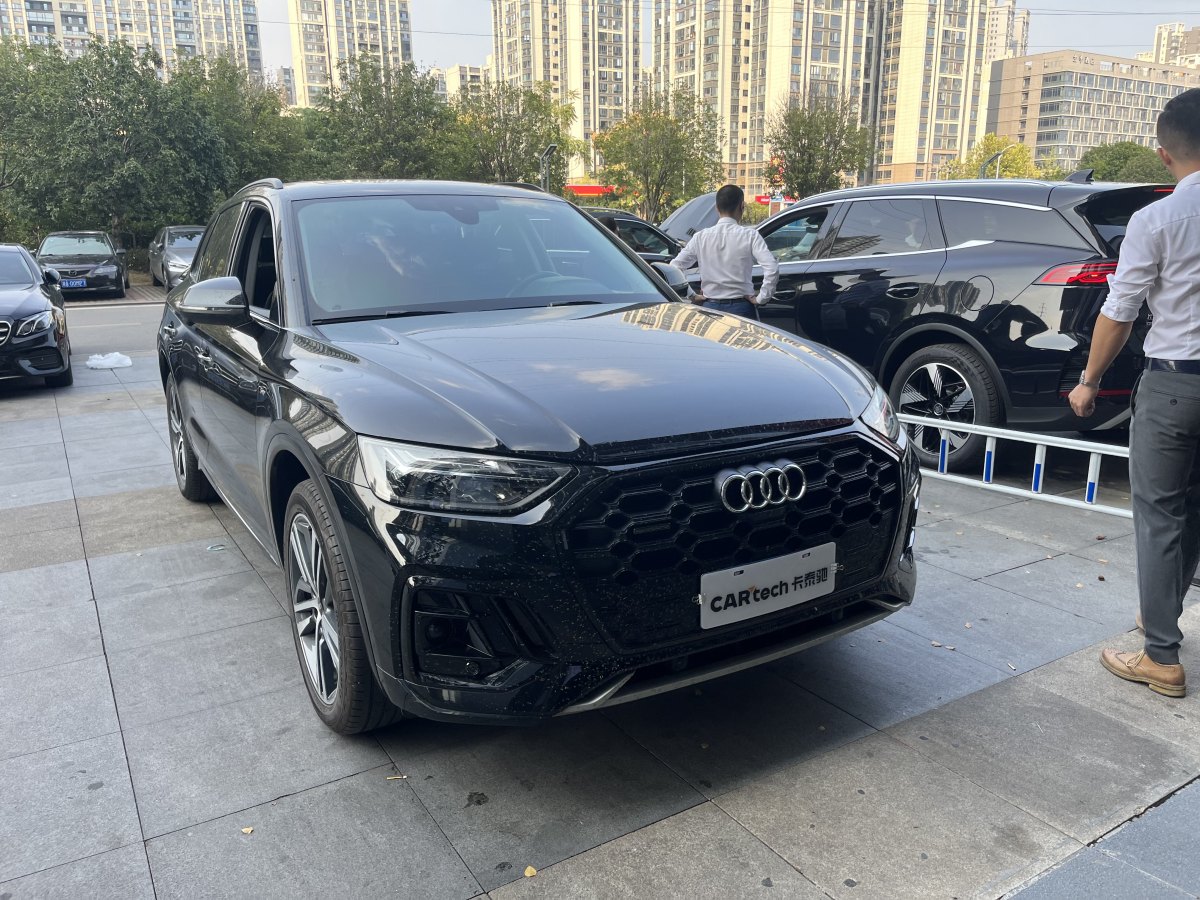 奧迪 奧迪Q5L  2022款 40T RS套件燃速型圖片