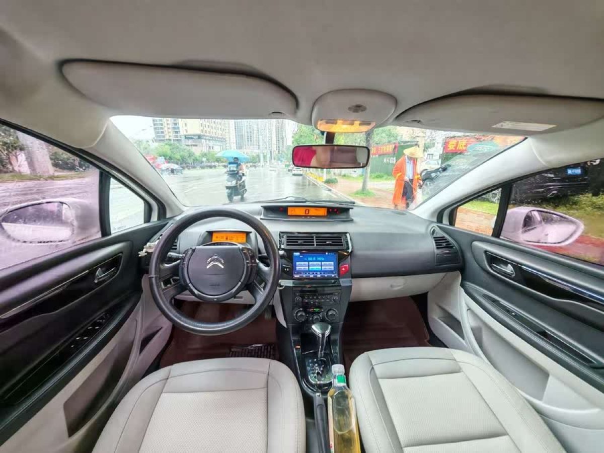 雪鐵龍 世嘉  2014款 VTS版 1.6L 自動(dòng)品尚型圖片