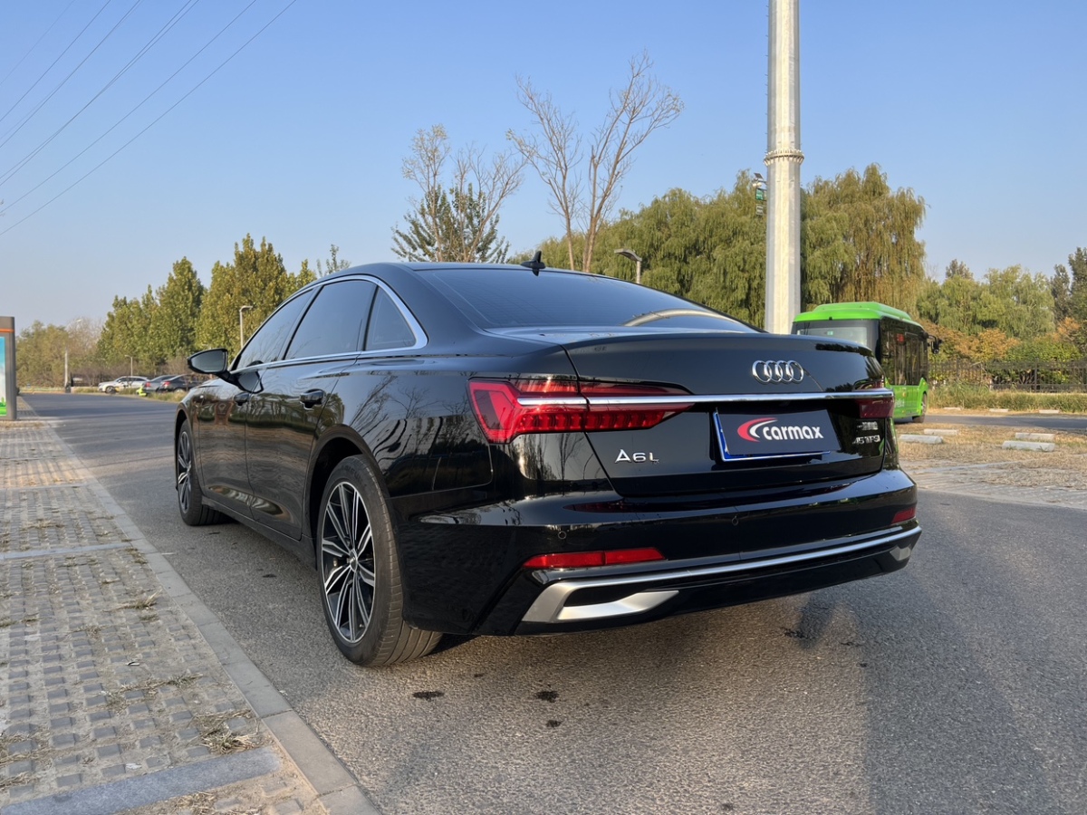 奧迪 奧迪A6L  2023款 45 TFSI 臻選動(dòng)感型圖片