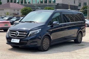 V級 奔馳 V 260 L 尊貴加長版 國VI