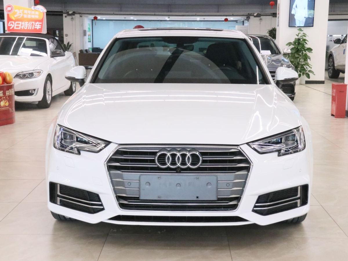 奧迪 奧迪A4L  2018款 30周年年型 40 TFSI 時(shí)尚型圖片