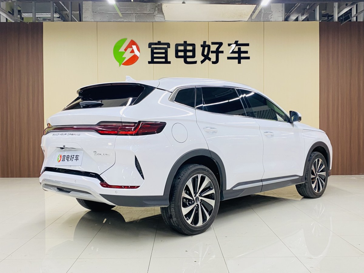 比亞迪 宋PLUS新能源  2023款 冠軍版 520KM 尊貴型圖片