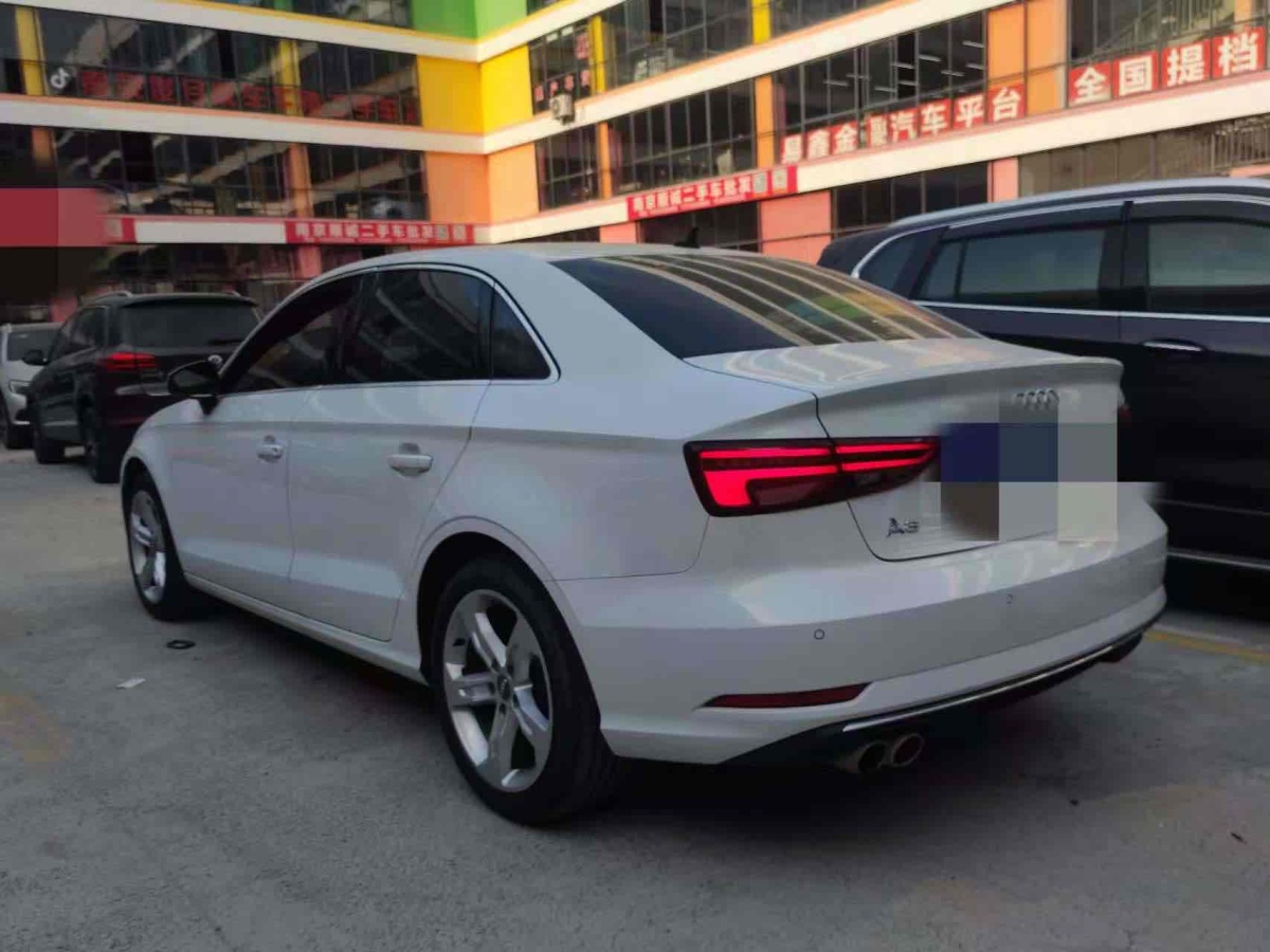 奧迪 奧迪A3  2019款 Limousine 35 TFSI 時(shí)尚型 國(guó)VI圖片